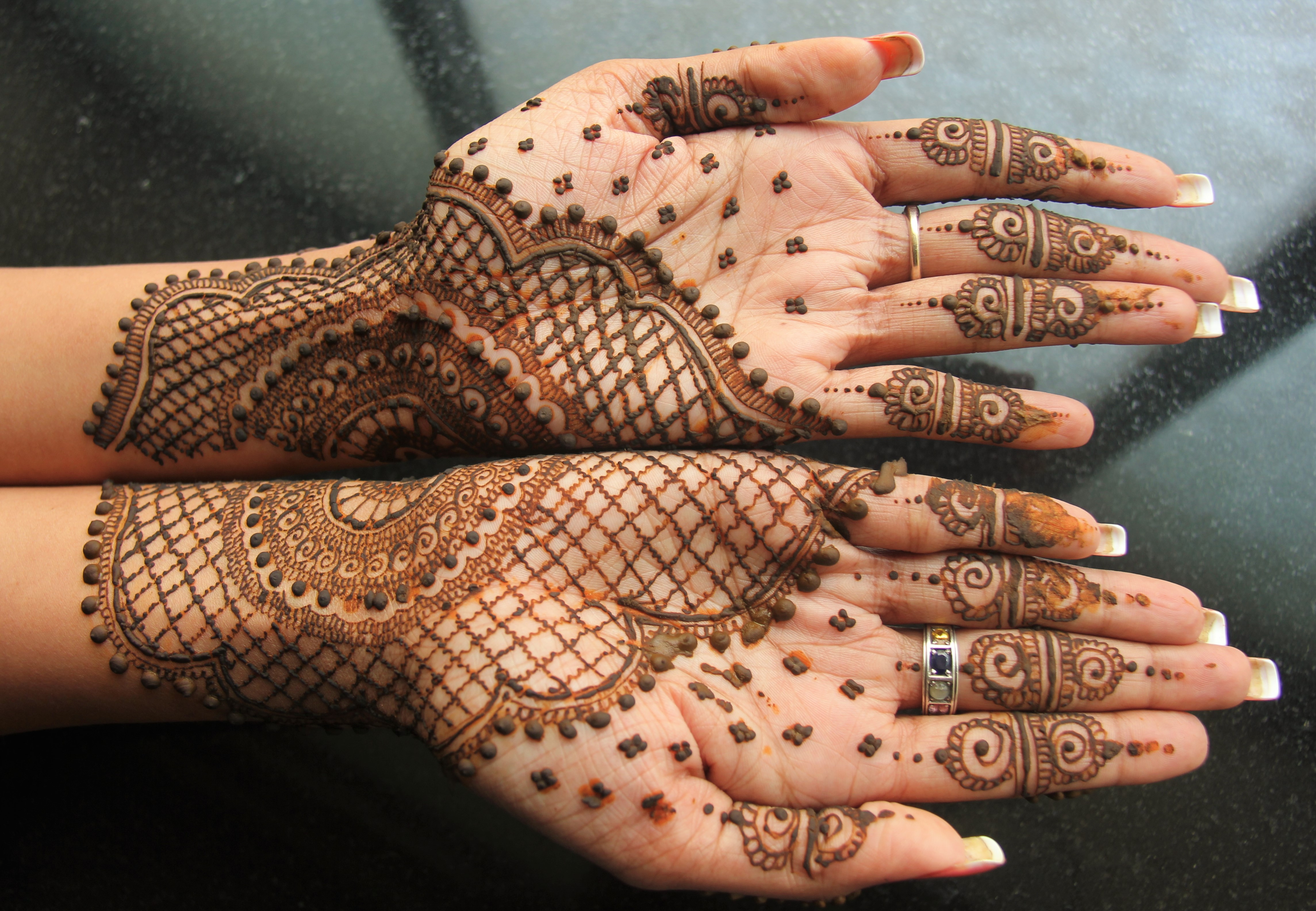 Mehandi Services at Home